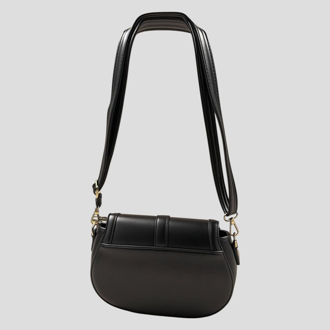 aesthetic-sling-bag-03